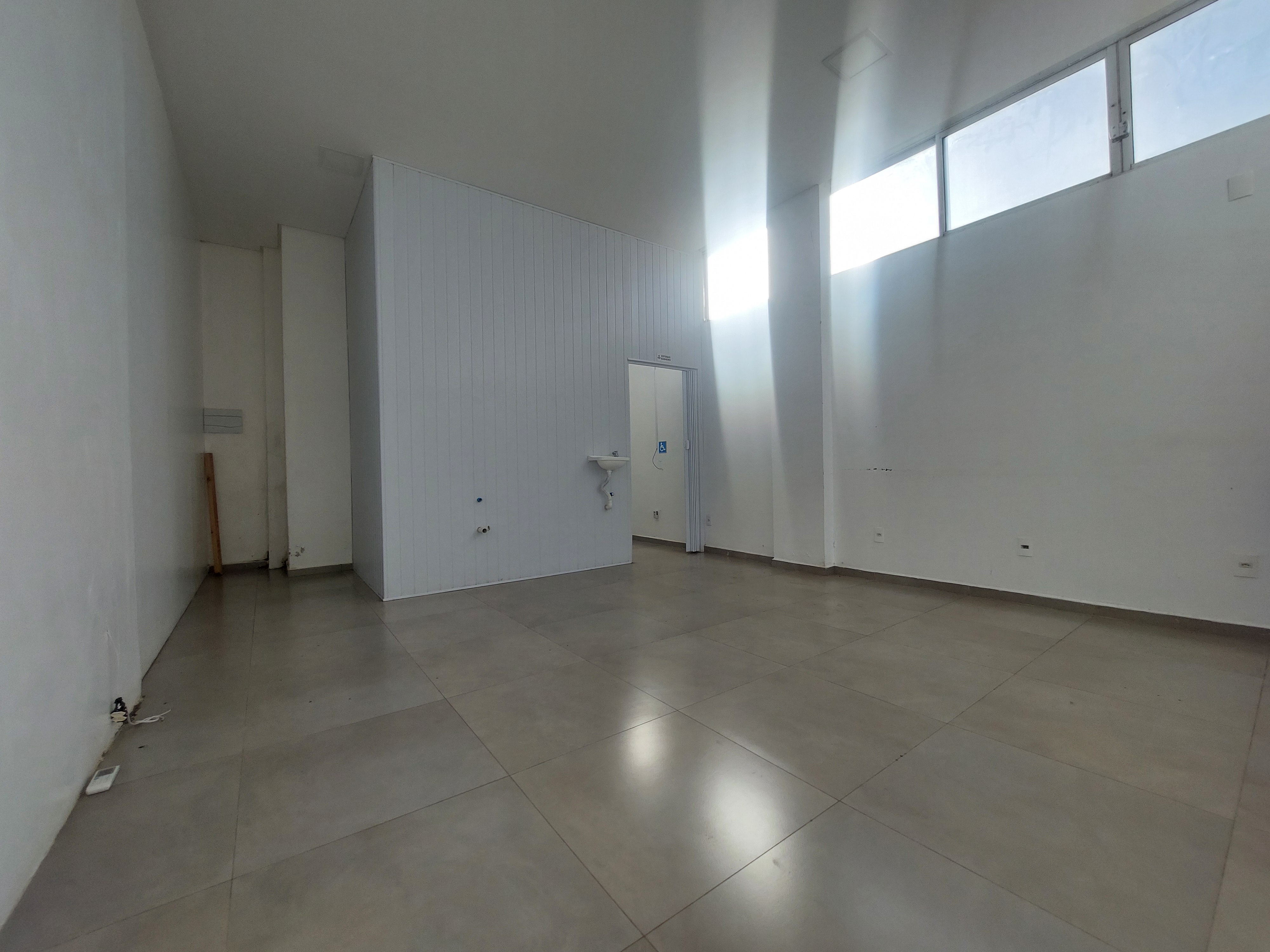 Sala Comercial para Alugar em Santa Maria, Chapecó | 50m²