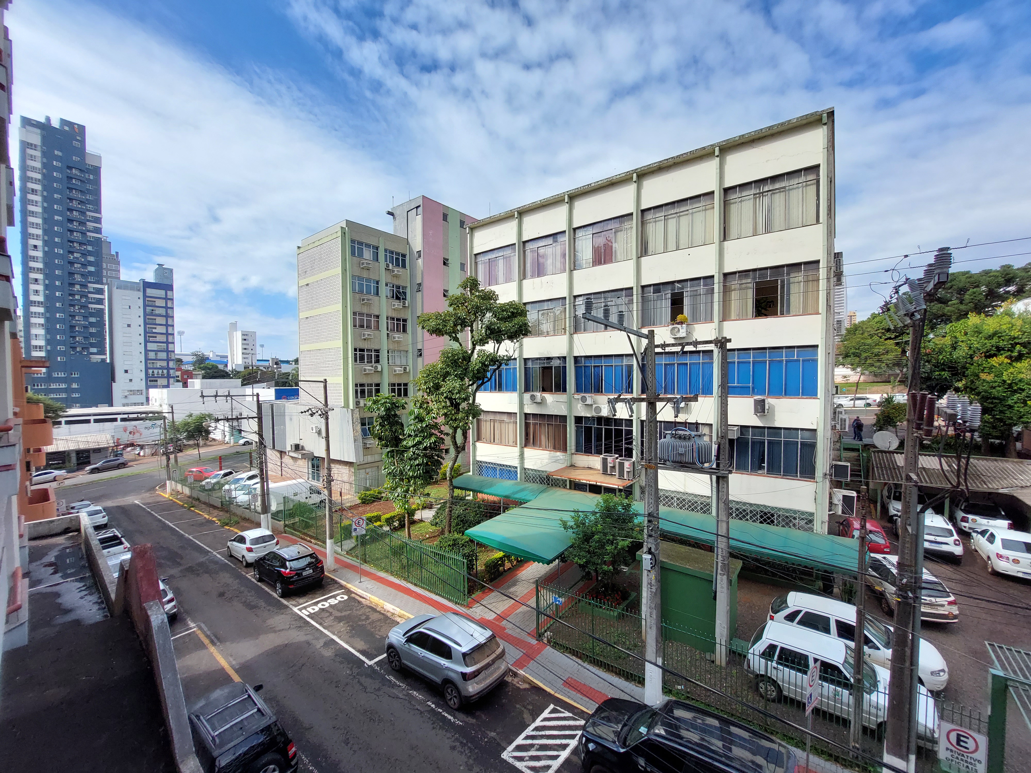 Sala Comercial para alugar no Centro em Chapecó | Mobg