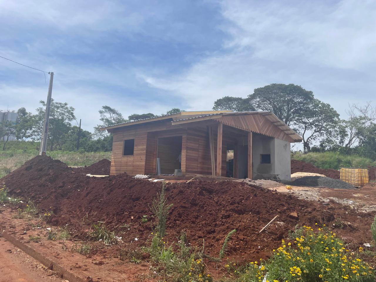 Casa 2 quartos para alugar no Paraiso em Chapecó | Mobg