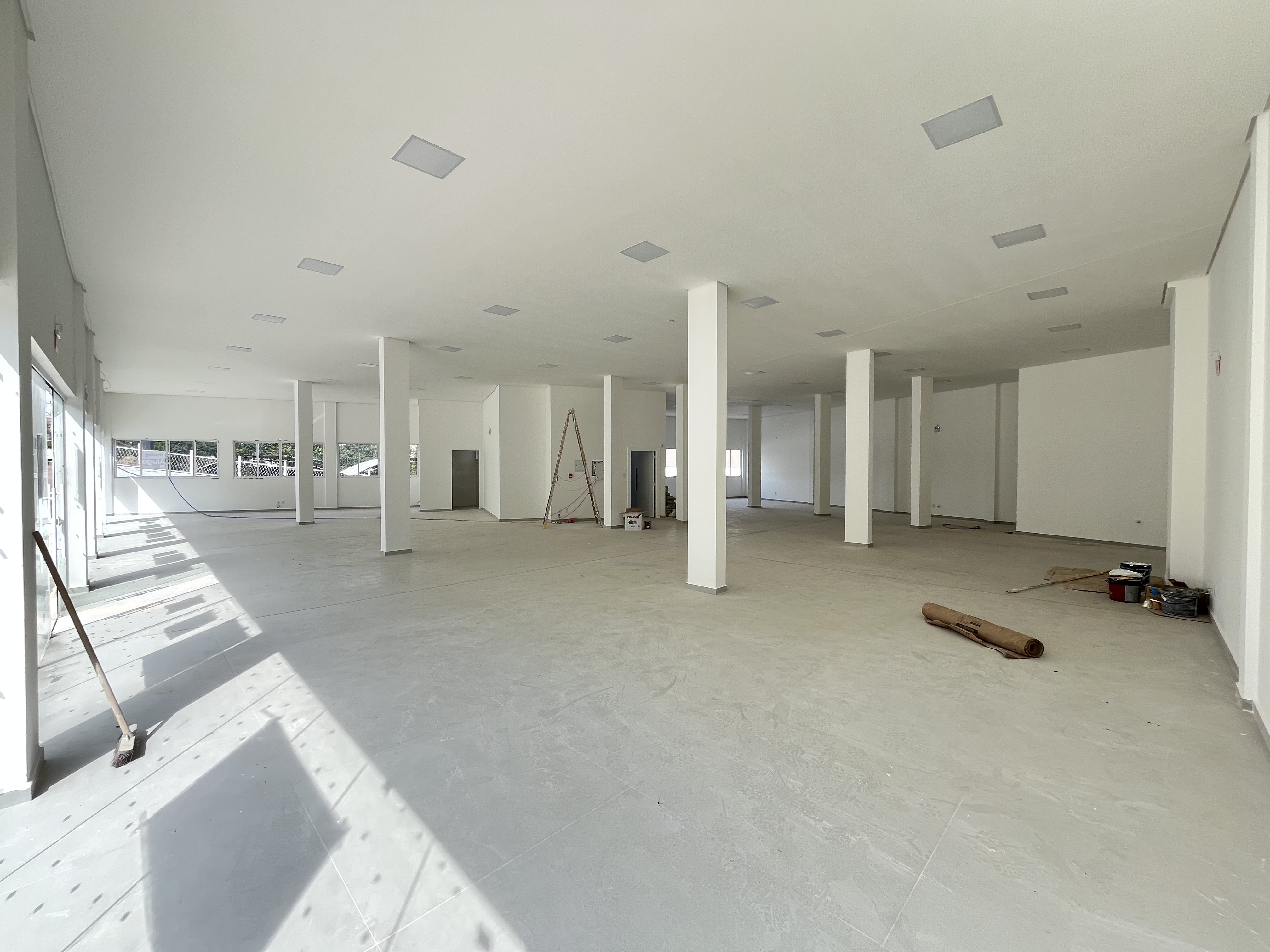 Sala Comercial para Alugar em Passo dos Fortes, Chapecó - 39