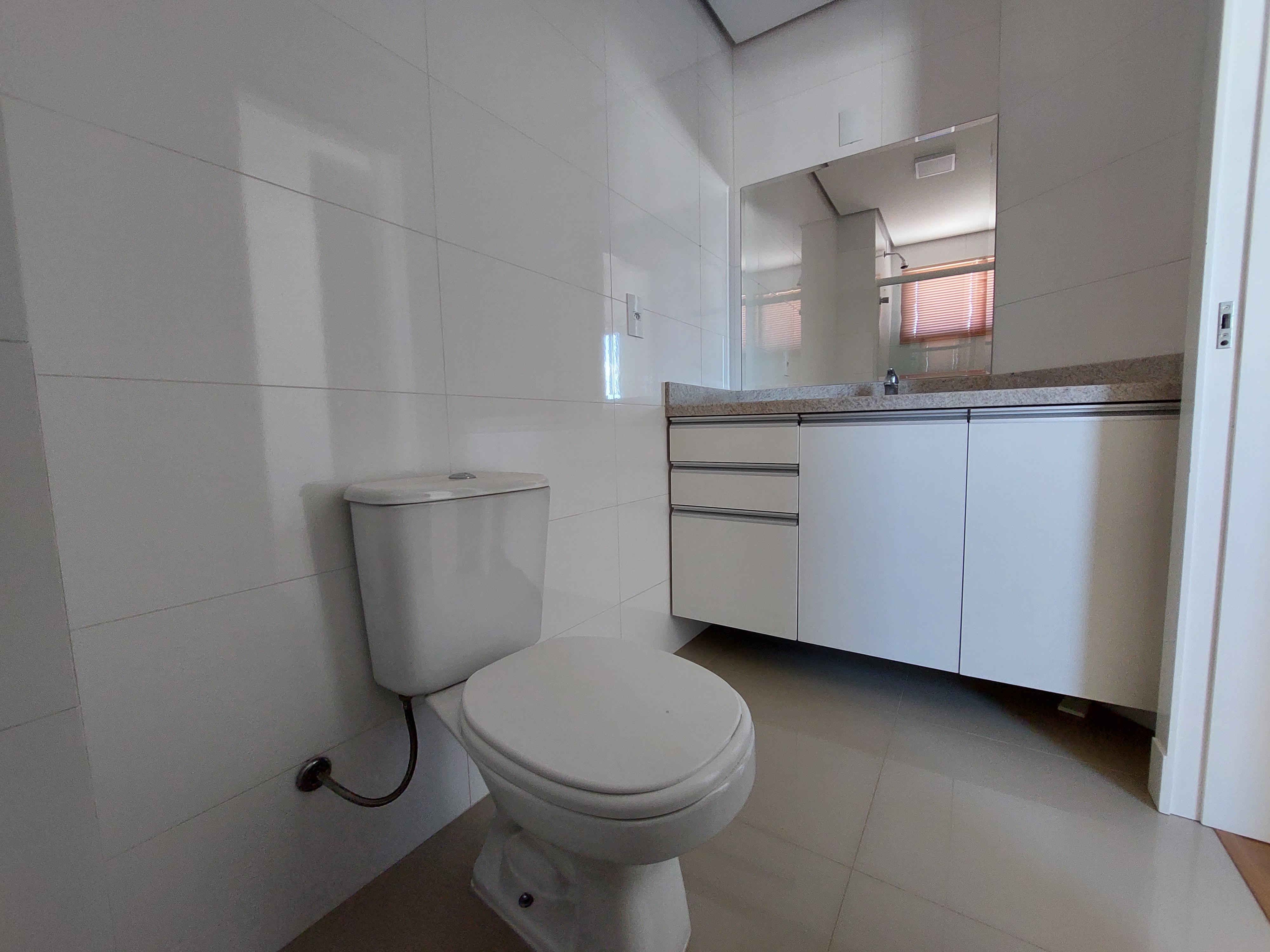 Apartamento 2 suítes para alugar no Centro em Chapecó | Mobg