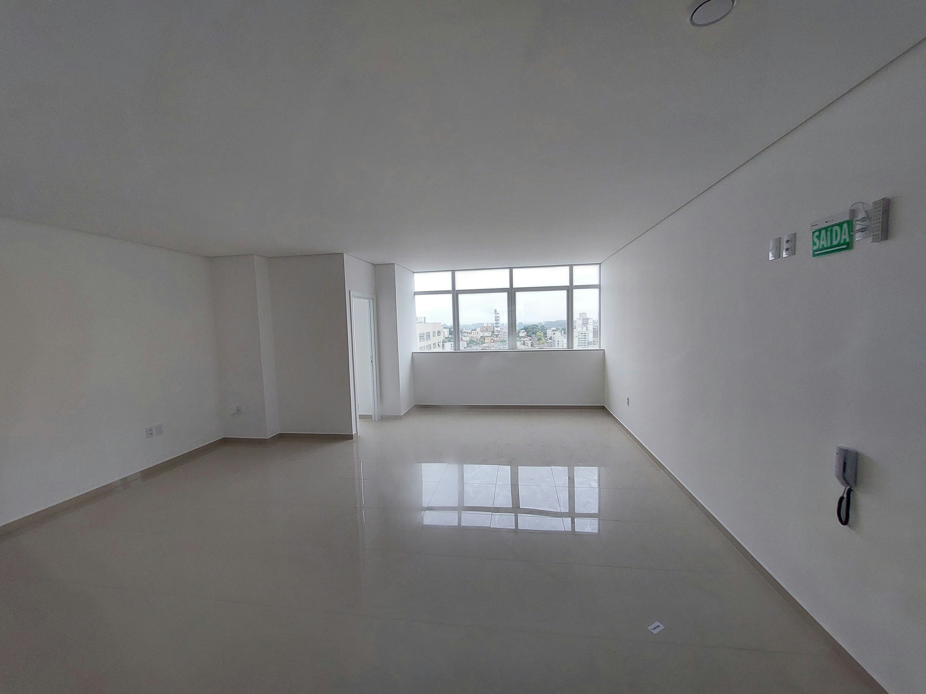 Sala Comercial para Alugar em Chapecó - Centro - 47m² - 1 Va