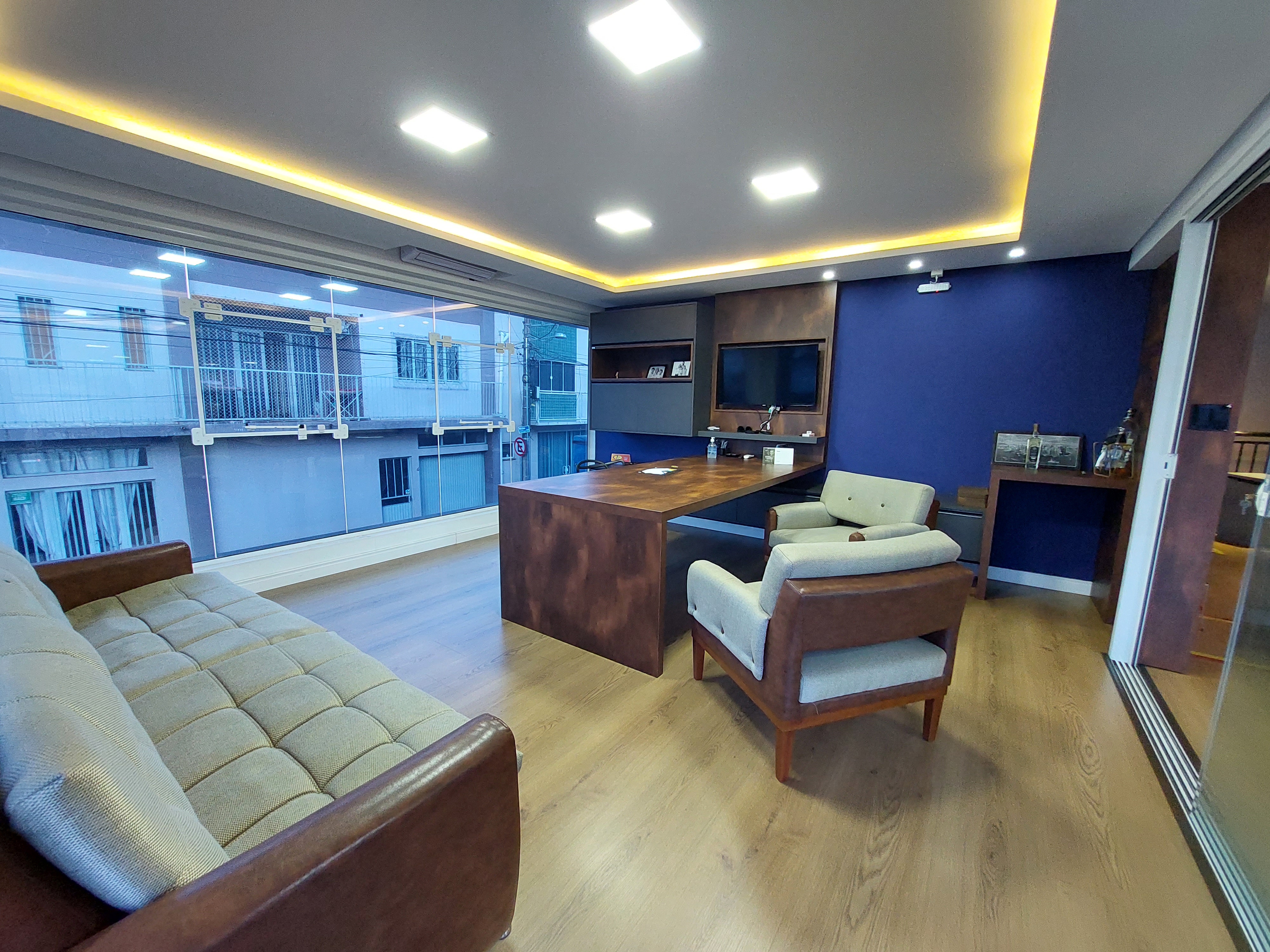 Sala Comercial de 264m² para Alugar no Presidente Médici, Ch