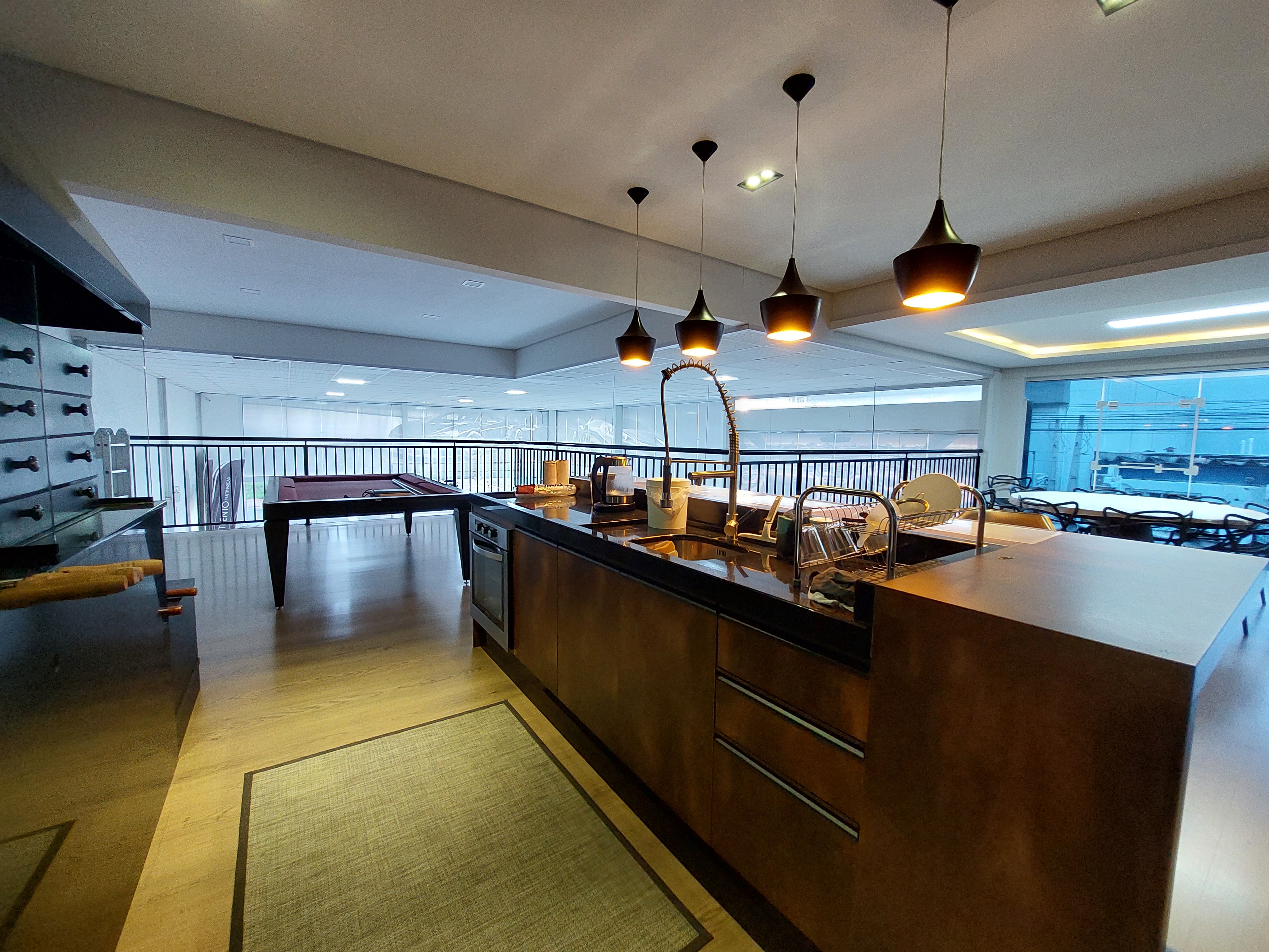 Sala Comercial de 264m² para Alugar no Presidente Médici, Ch
