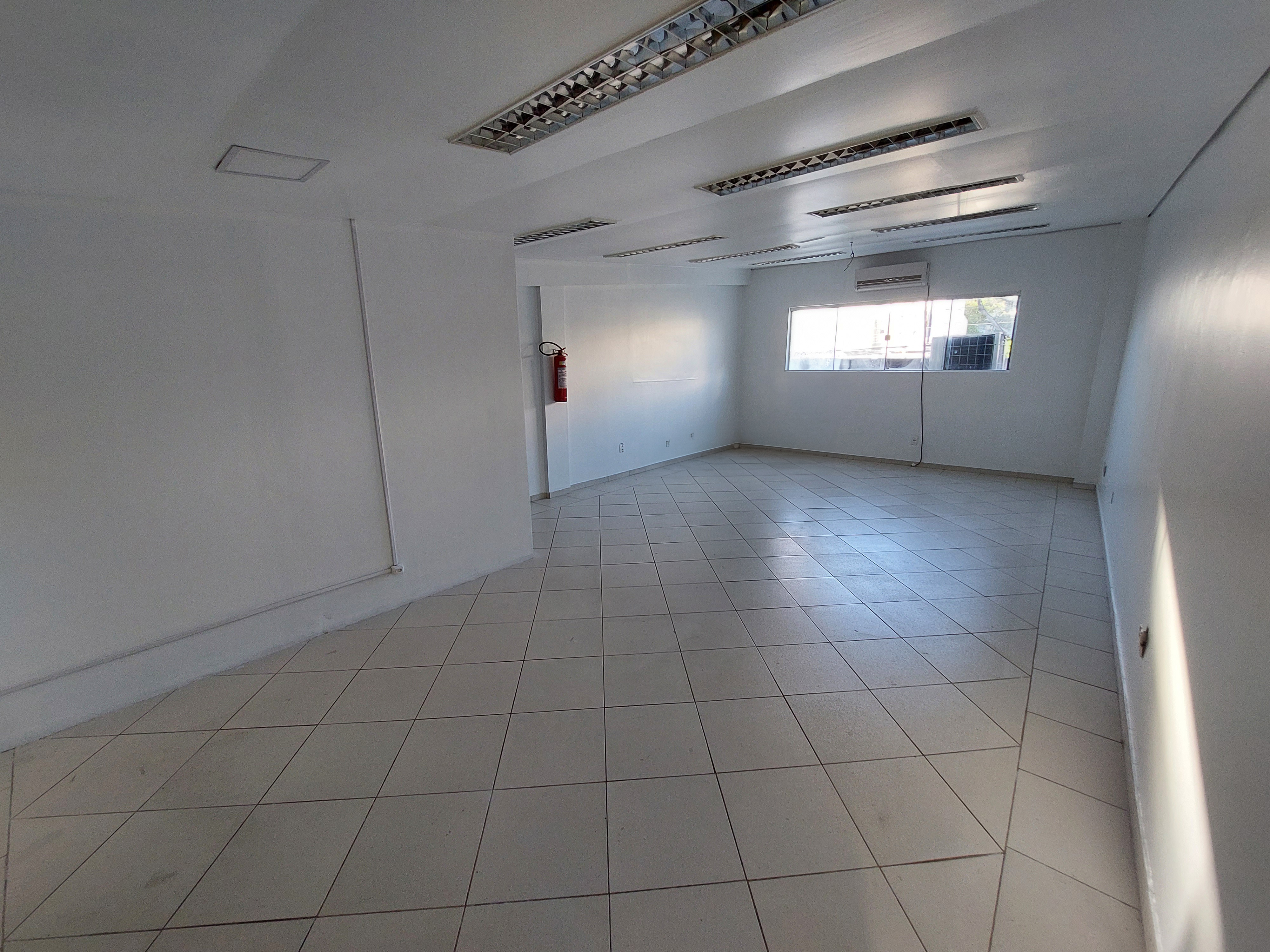 Sala Comercial para alugar no Centro em Chapecó | Mobg