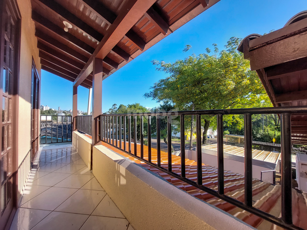 Casa 1 suíte para alugar no Jardim América em Chapecó | Mobg