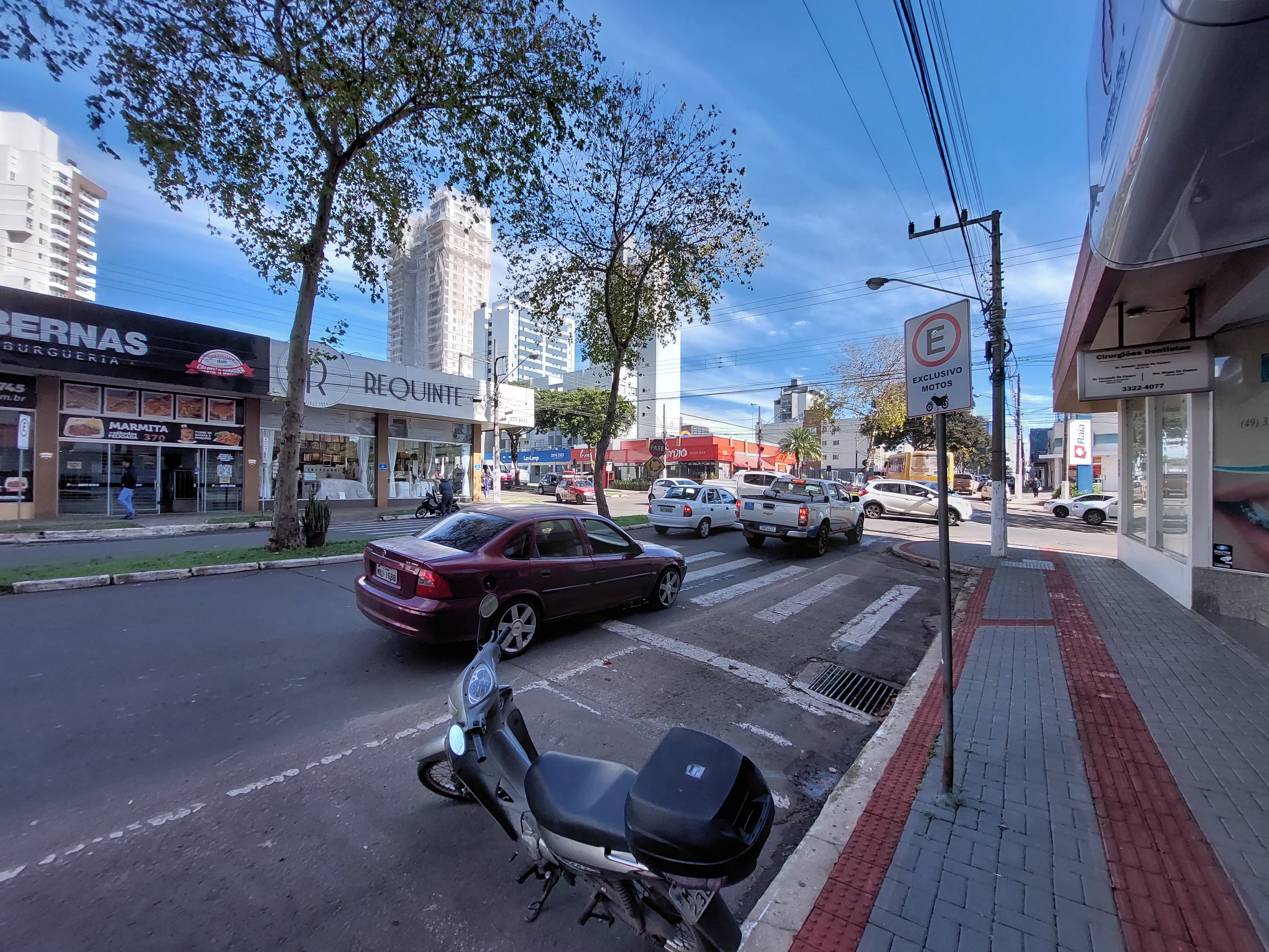 Sala Comercial para alugar no Centro em Chapecó | Mobg