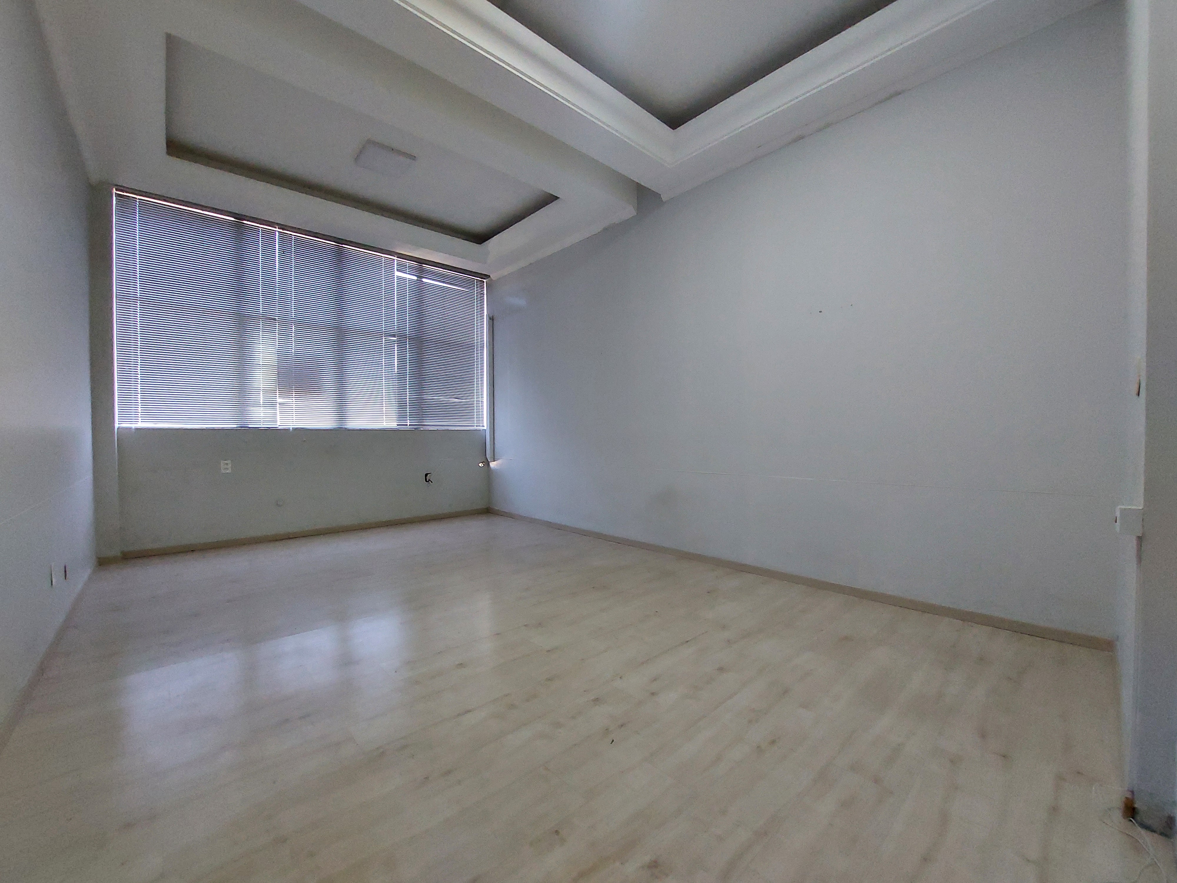 Sala Comercial para Alugar no Centro de Chapecó com Elevador