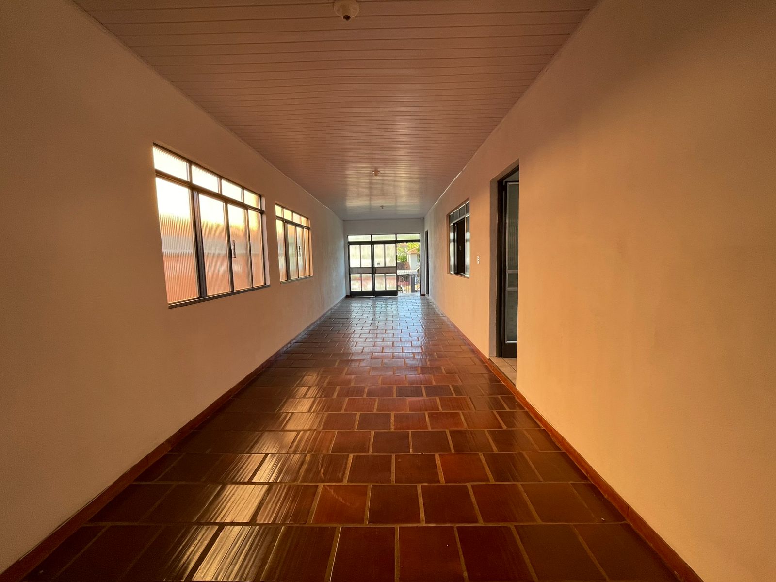 Casa para Alugar em Santa Maria, Chapecó - 2 Quartos e Churr