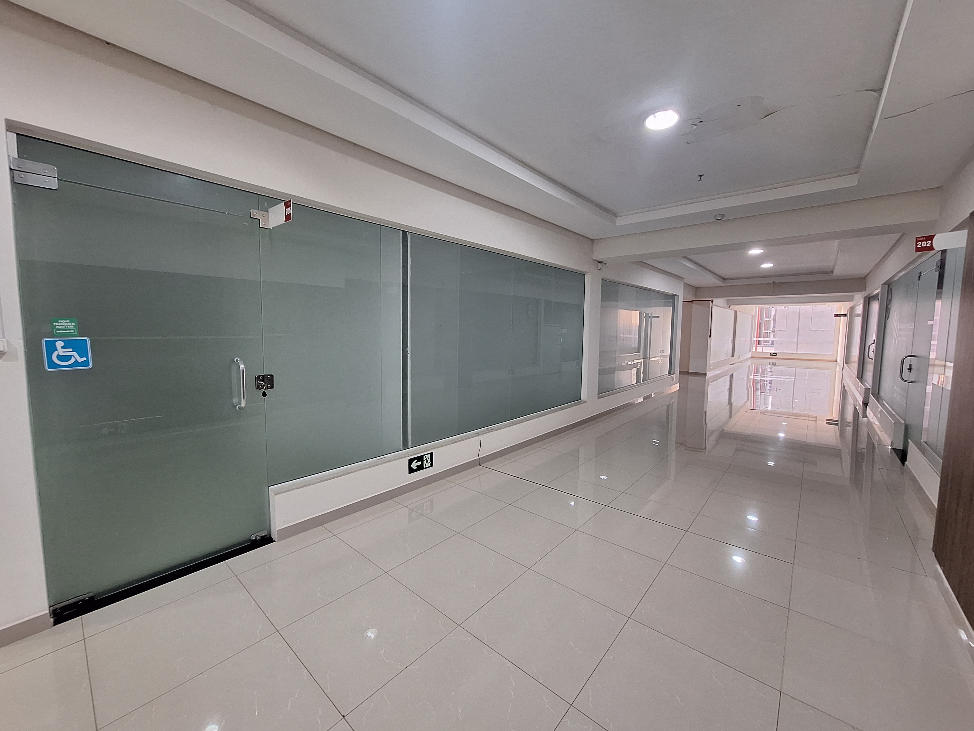 Sala Comercial para Alugar - Centro, Chapecó - 75m²