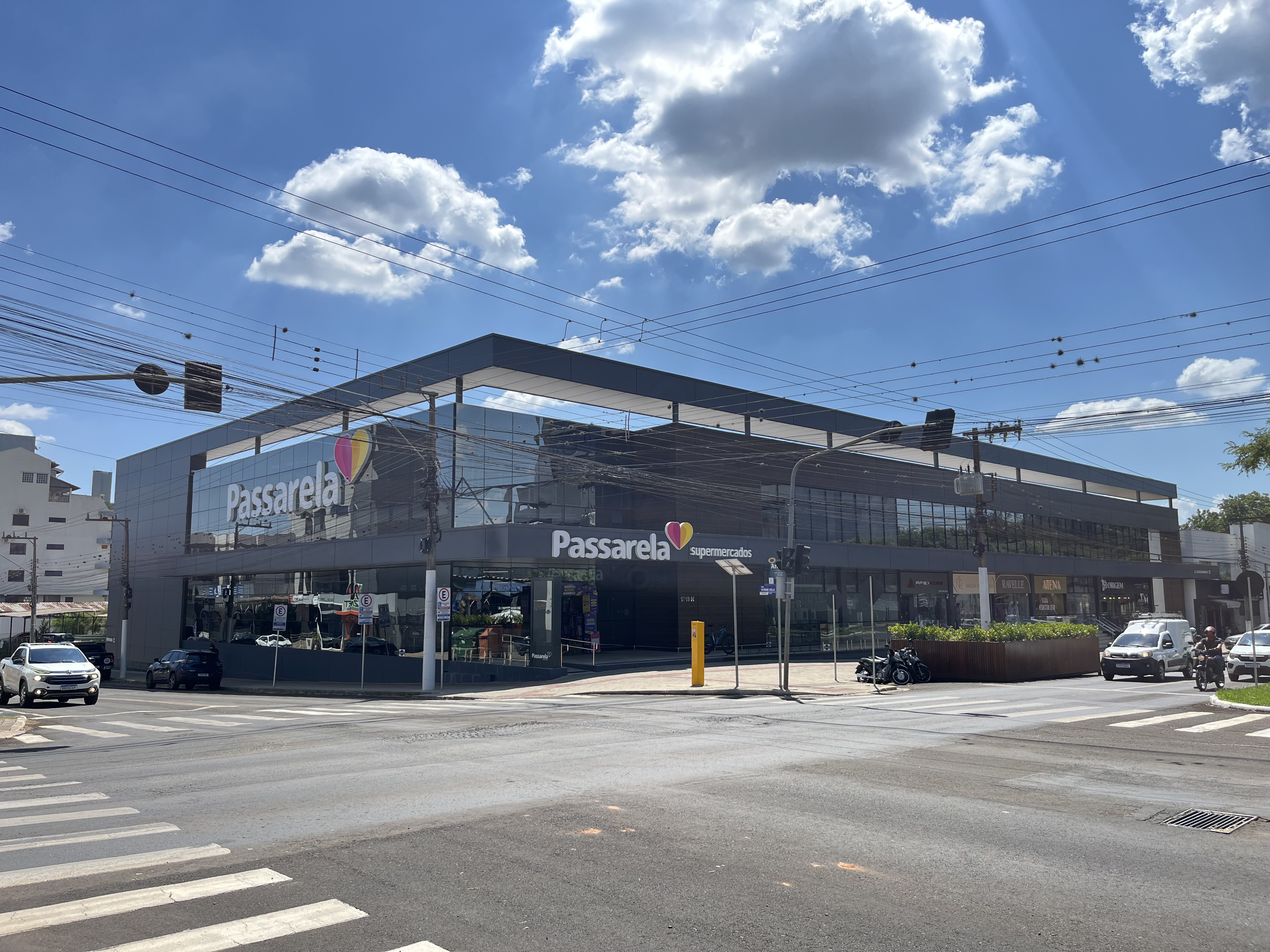 Sala Comercial para Alugar no Centro de Chapecó - 100m²