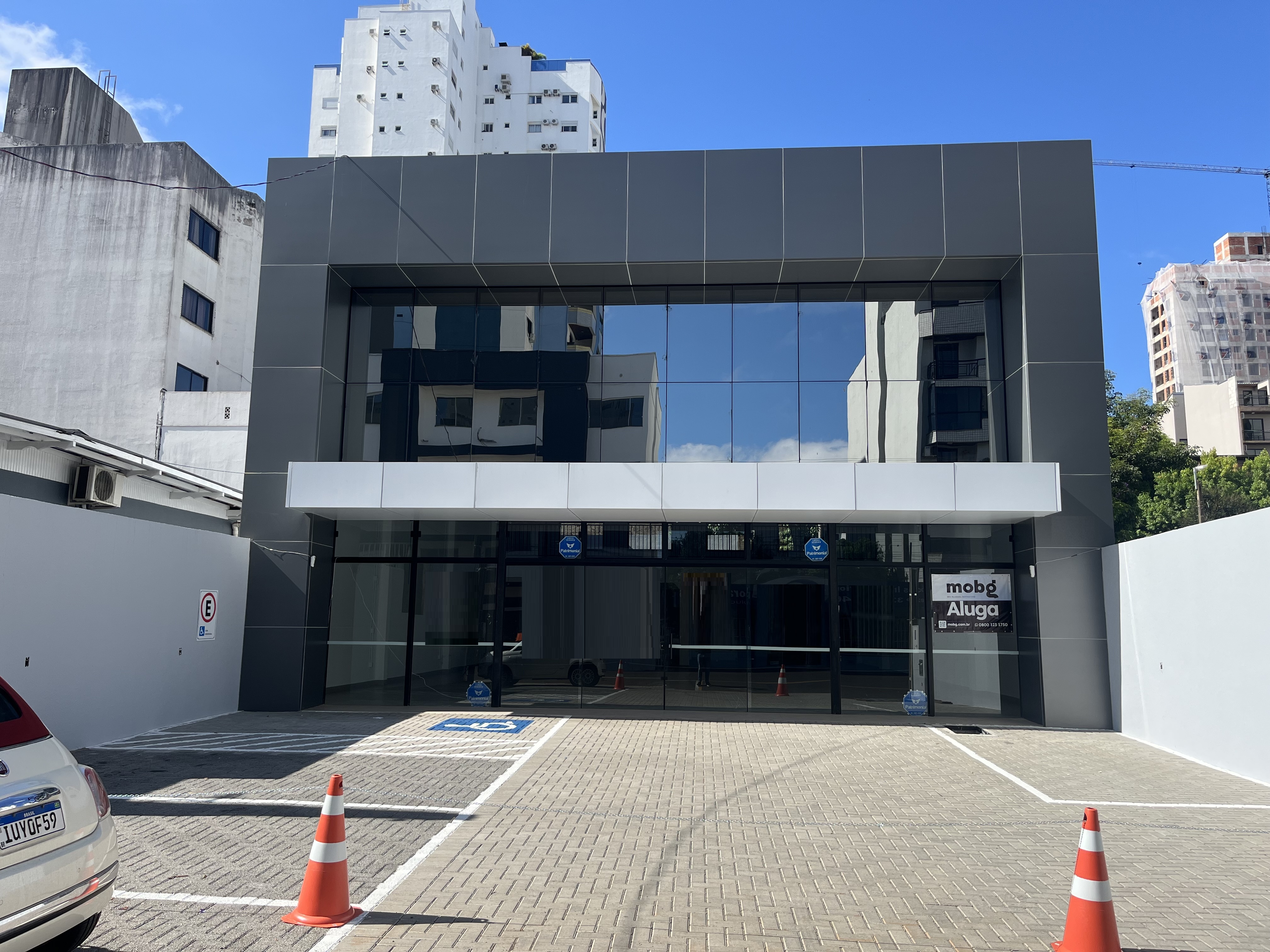 Sala Comercial para Alugar - Centro, Chapecó - 478m² com Ace