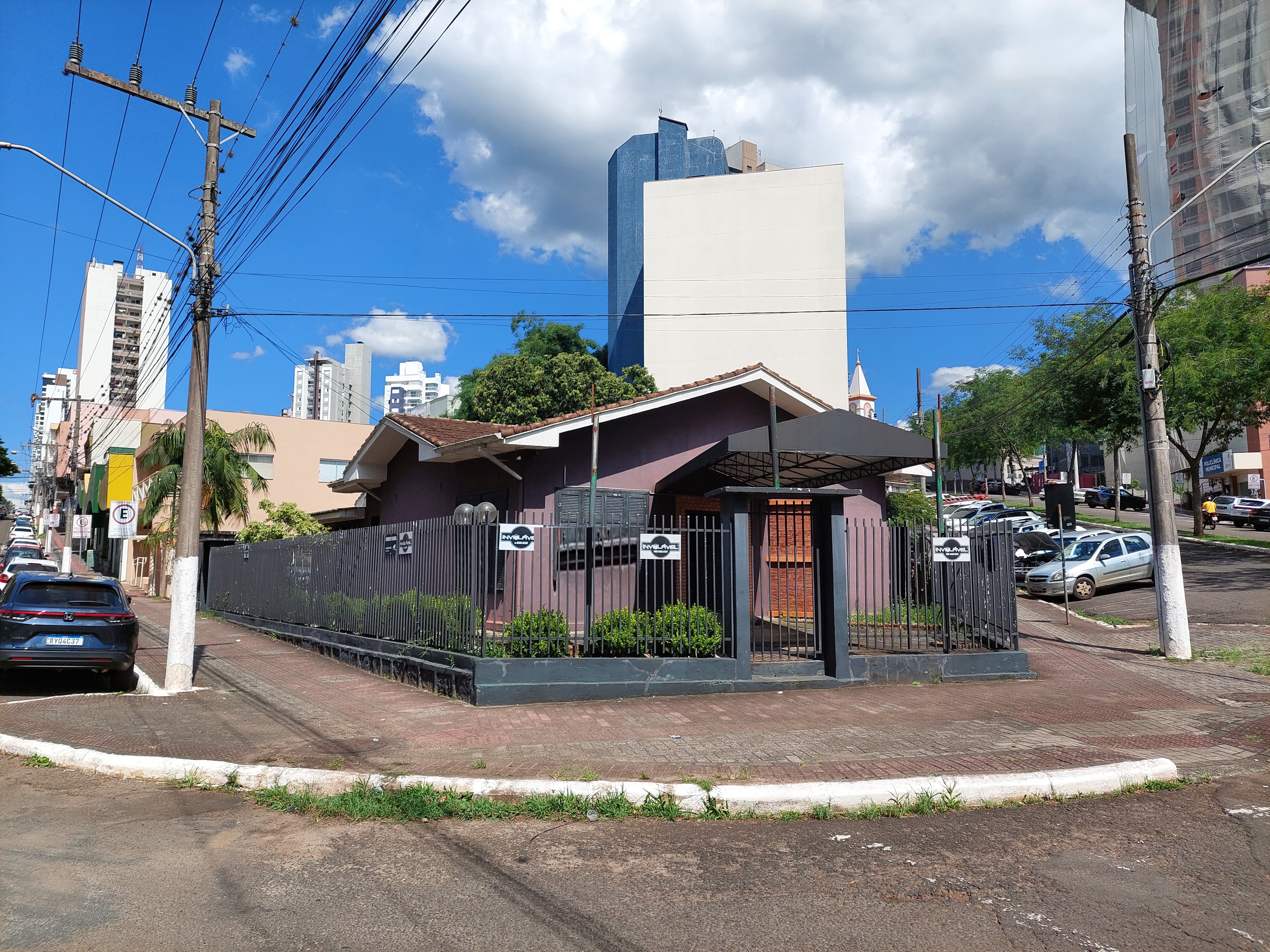 Casa Comercial para alugar no Centro em Chapecó | Mobg