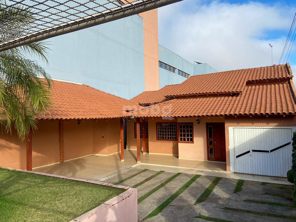 Casa 3 quartos para alugar no Passo dos Fortes em Chapecó