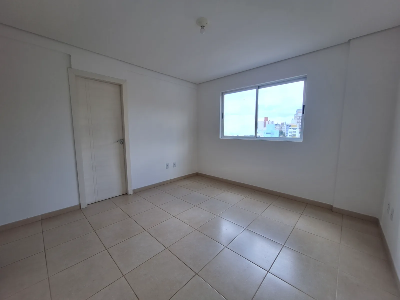Apartamento 1 suíte para alugar no Centro em Chapecó | Mobg