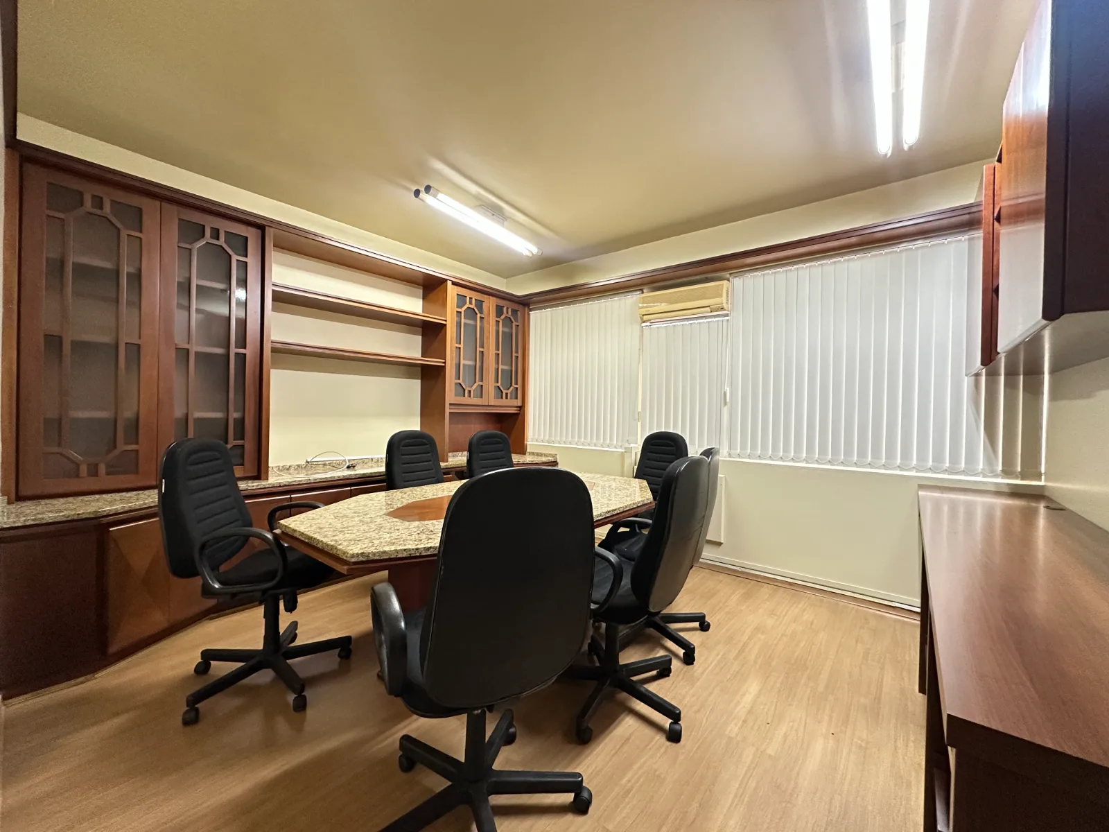 Sala Comercial para alugar no Centro em Chapecó | Mobg