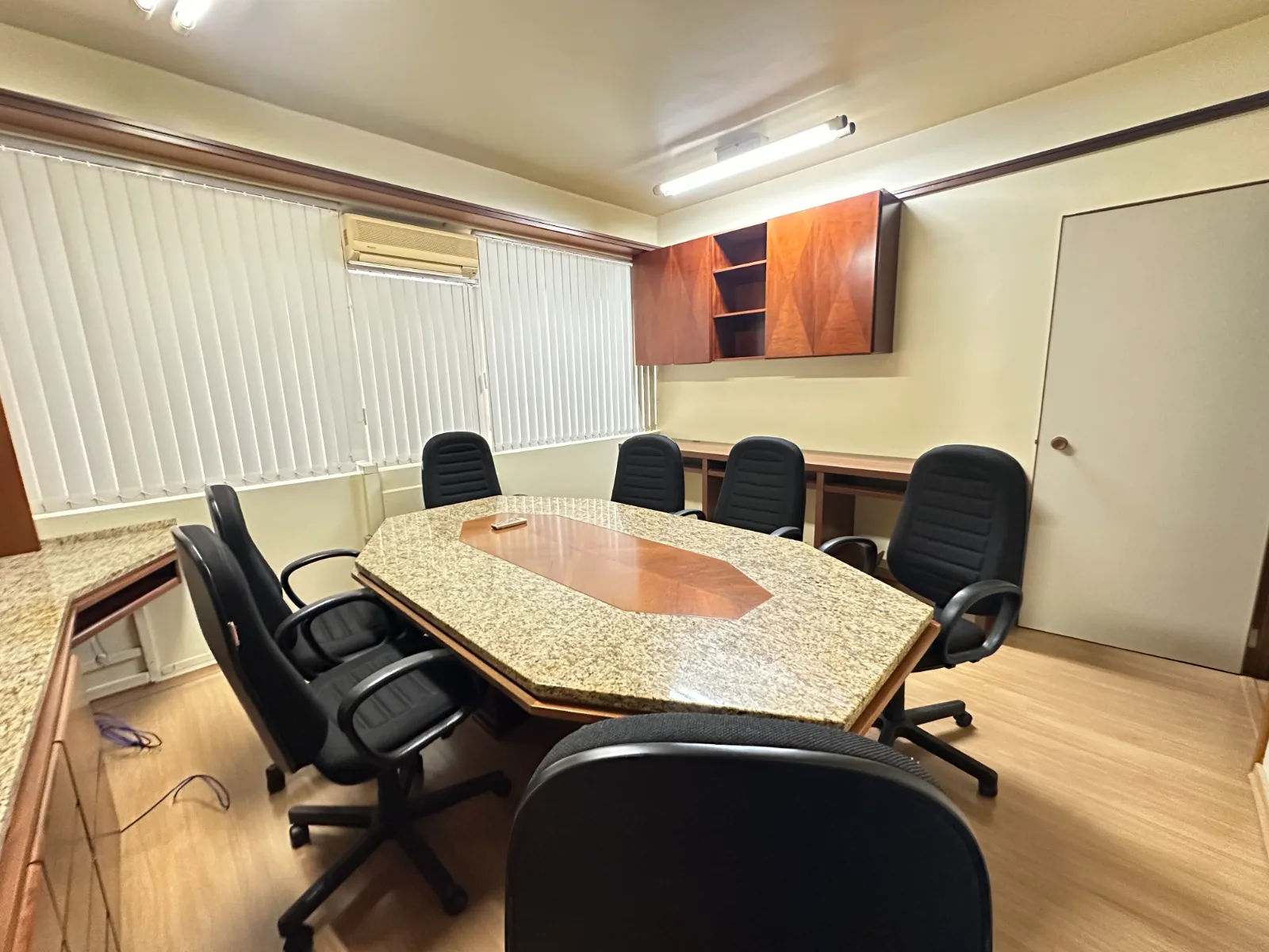 Sala Comercial para alugar no Centro em Chapecó | Mobg