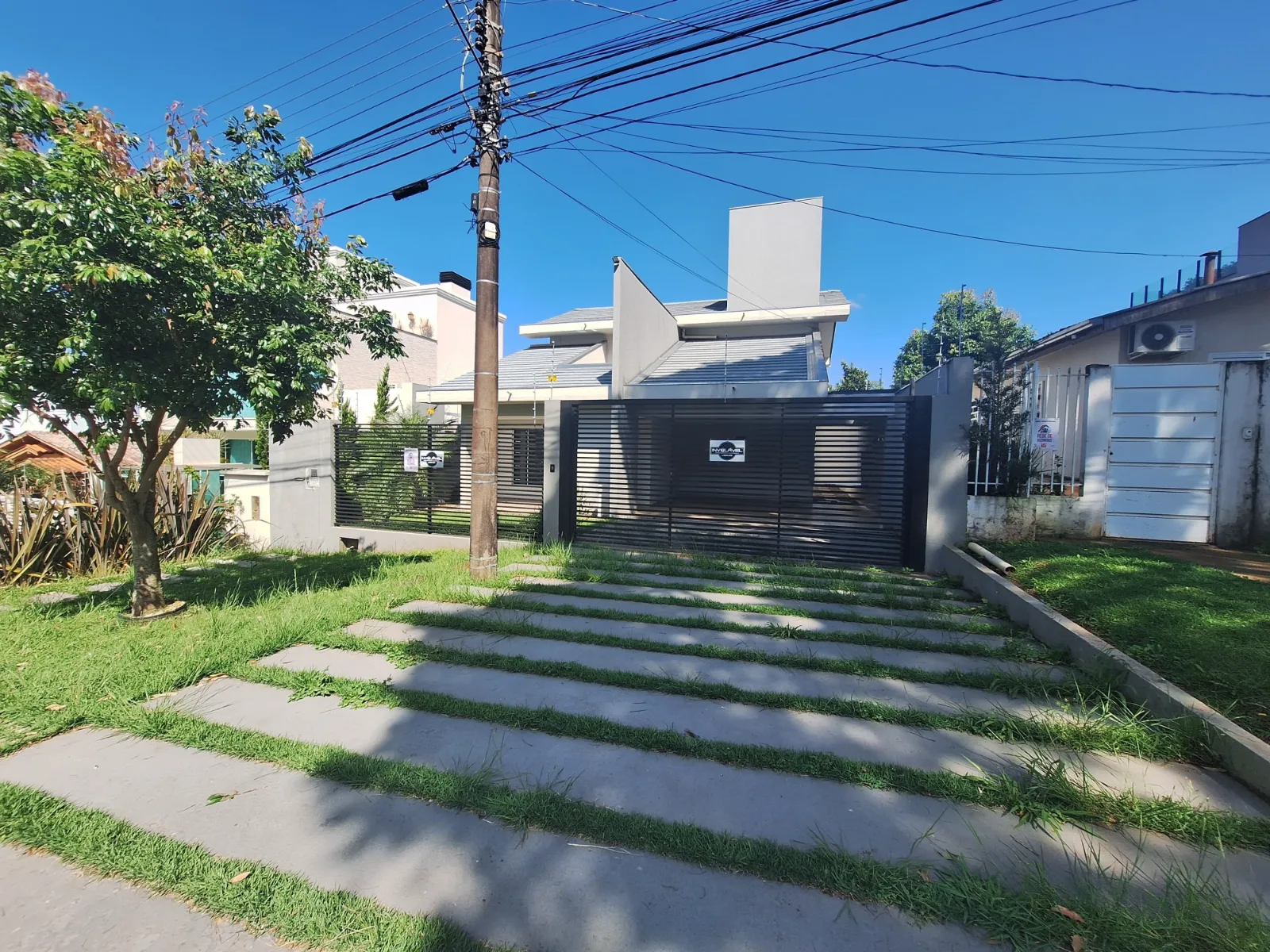 Casa 2 suítes para alugar no Presidente Médici em Chapecó