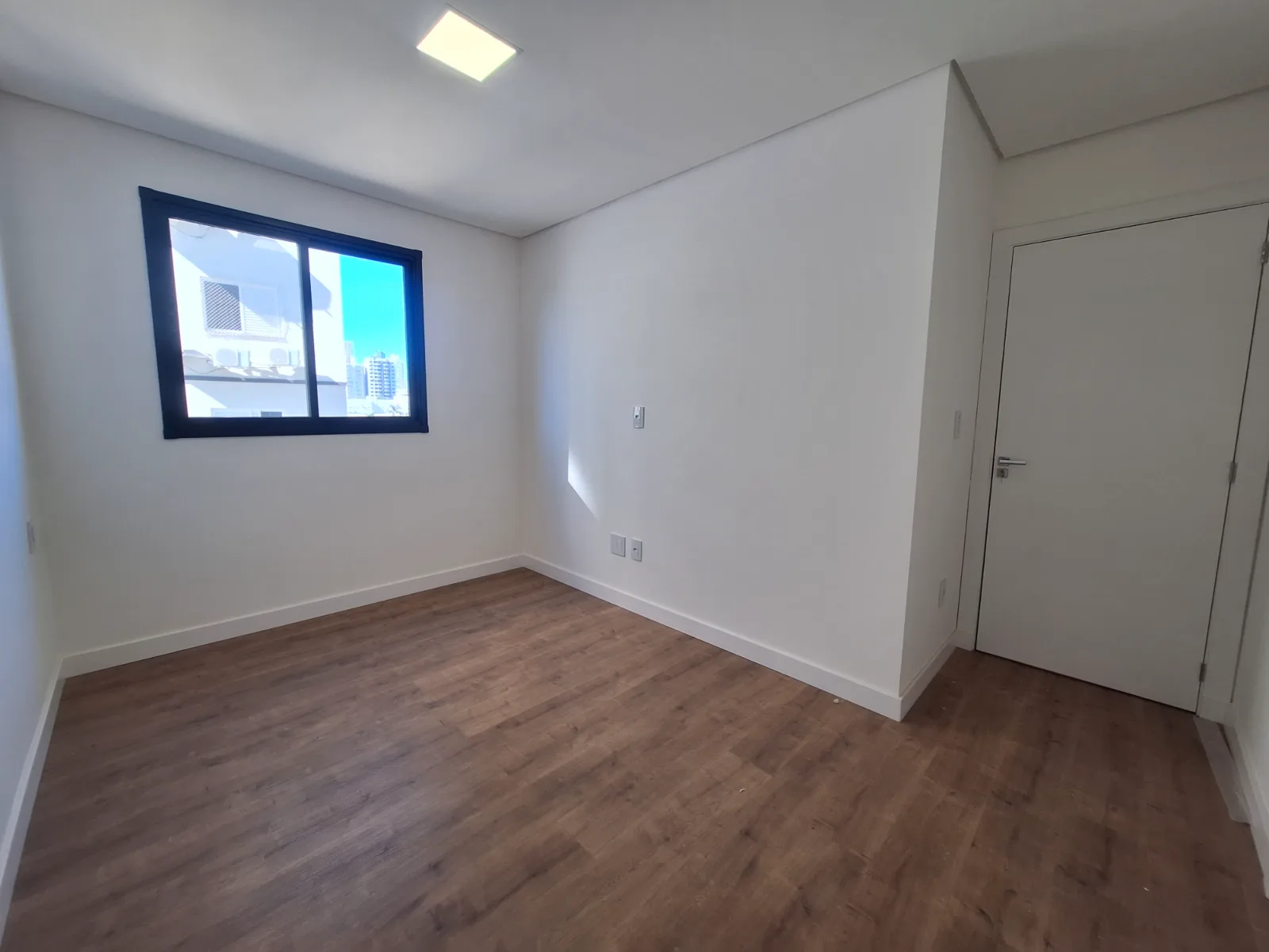 Apartamento 1 suíte para alugar no Centro em Chapecó | Mobg