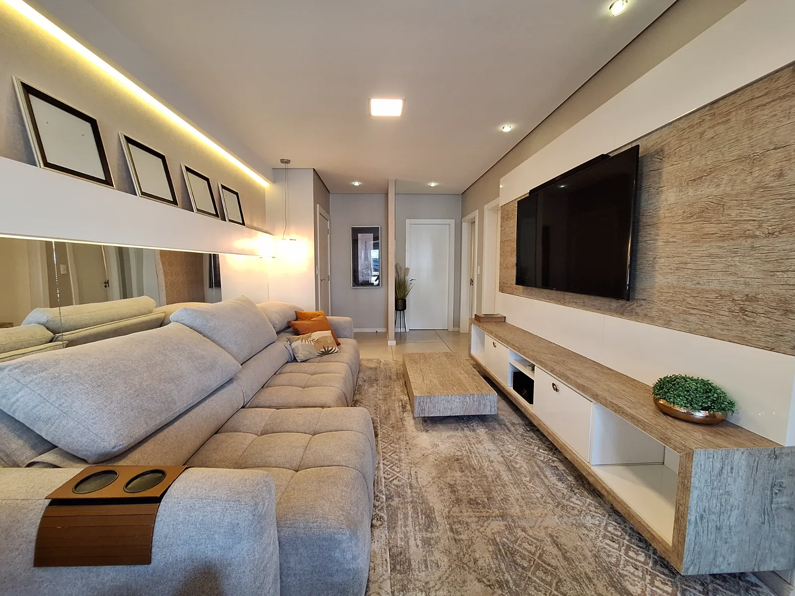 Apartamento 1 suíte para alugar no Presidente Médici | Mobg