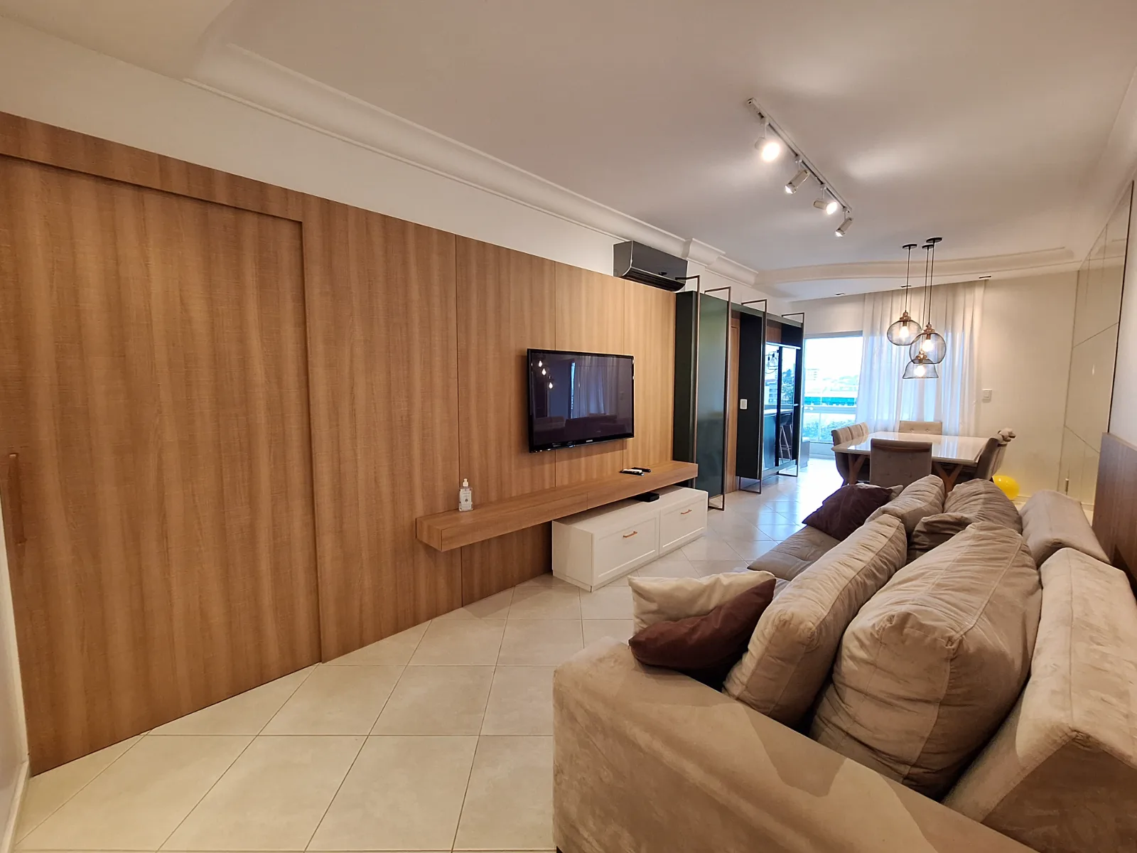 Apartamento 1 suíte para alugar no Centro em Chapecó | Mobg