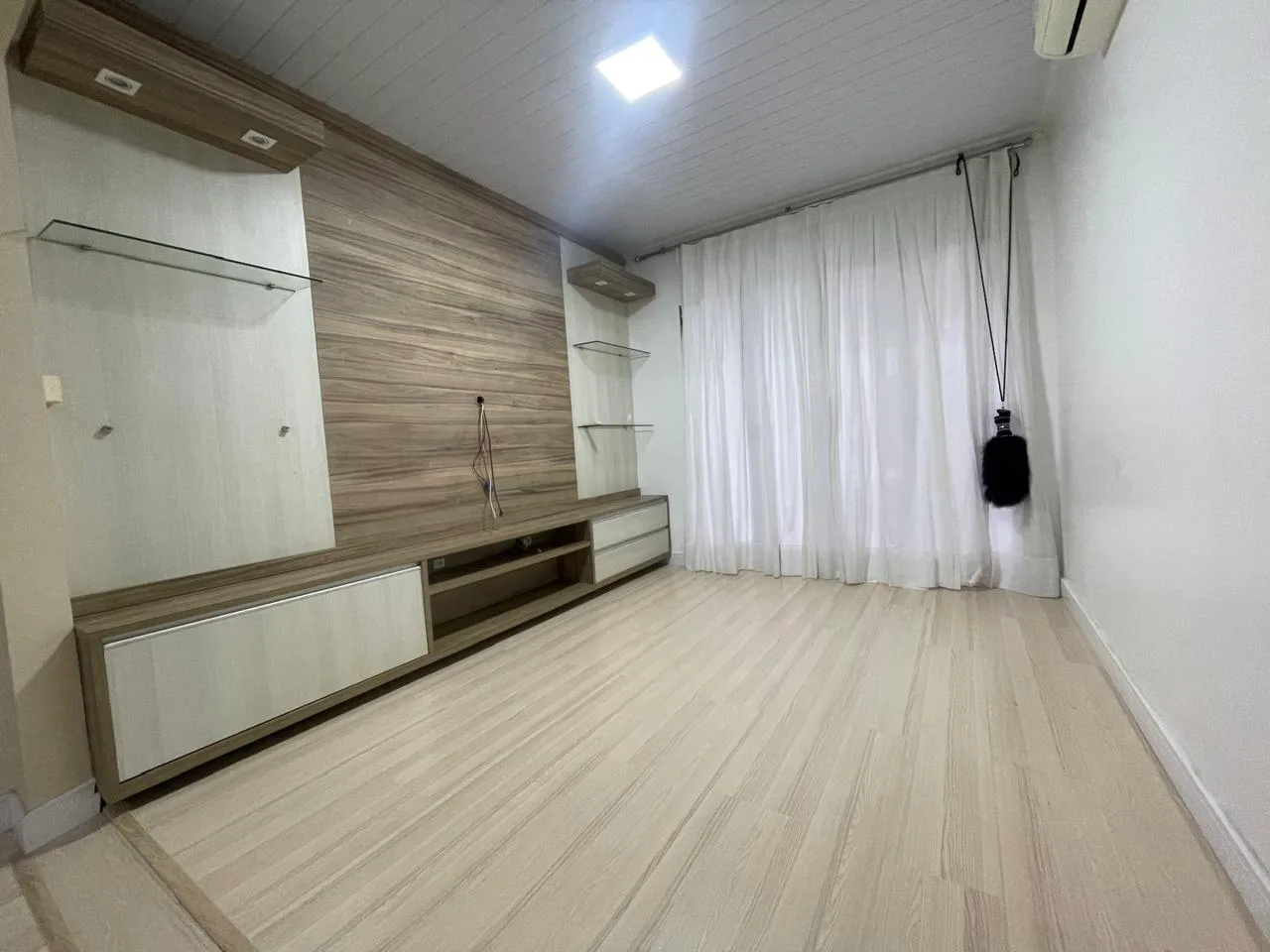 Casa 1 suíte para alugar no Engenho Braun em Chapecó | Mobg