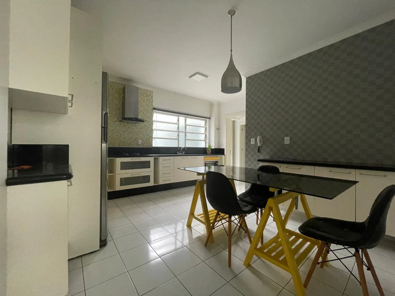 Apartamento 1 suíte para alugar no Centro em Chapecó | Mobg