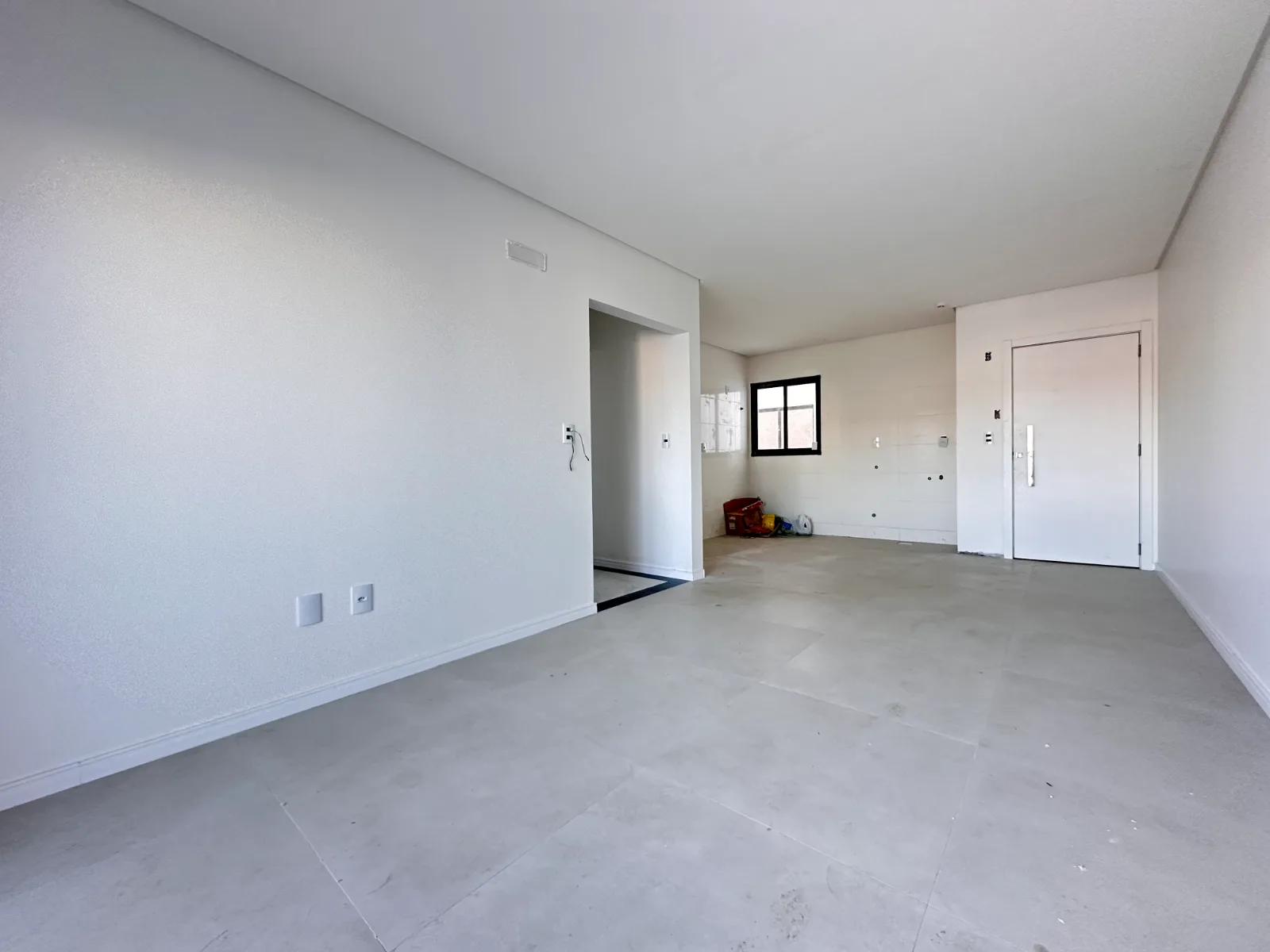 Apartamento 1 suíte para alugar no Passo dos Fortes | Mobg
