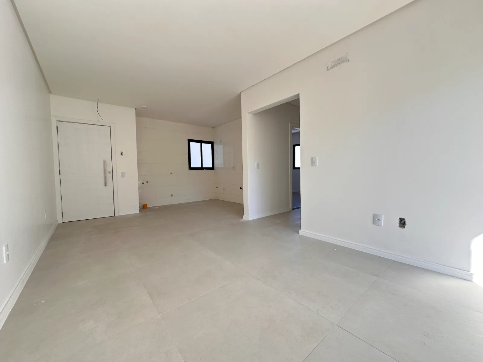Apartamento 1 suíte para alugar no Passo dos Fortes | Mobg