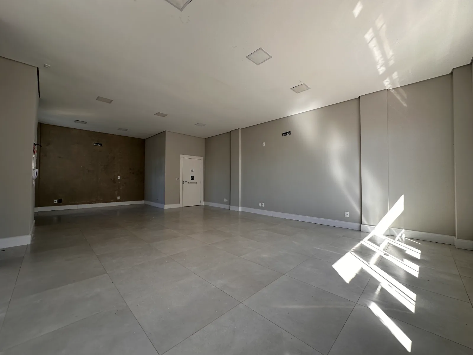 Comercial para alugar no Santa Maria em Chapecó | Mobg