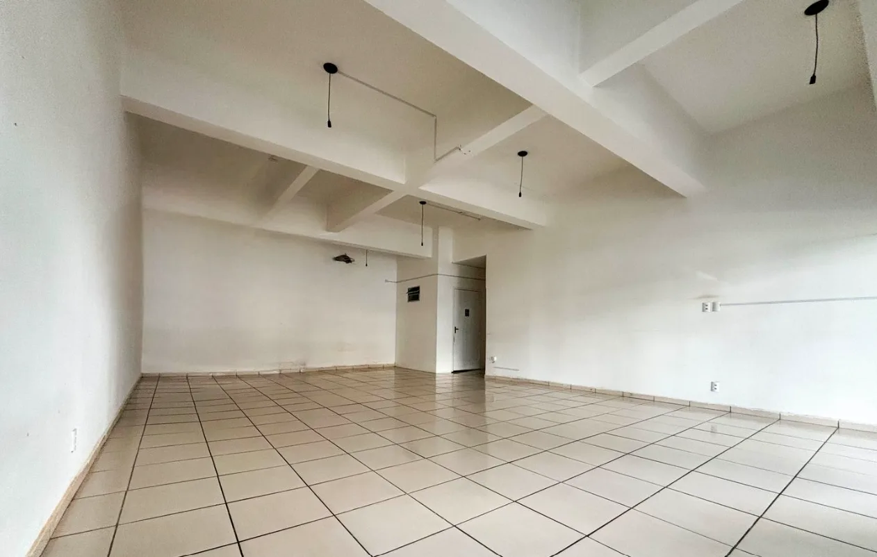 Comercial para alugar no Centro em Chapecó | Mobg