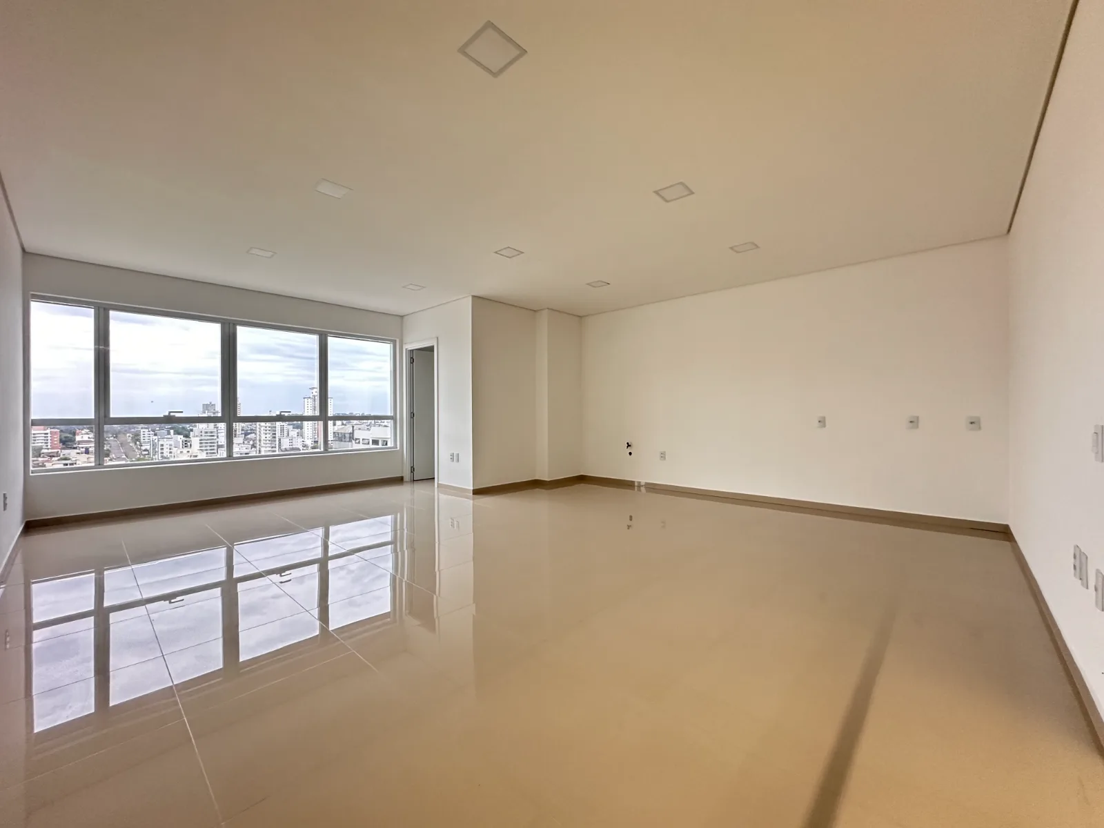 Comercial para alugar no Centro em Chapecó | Mobg