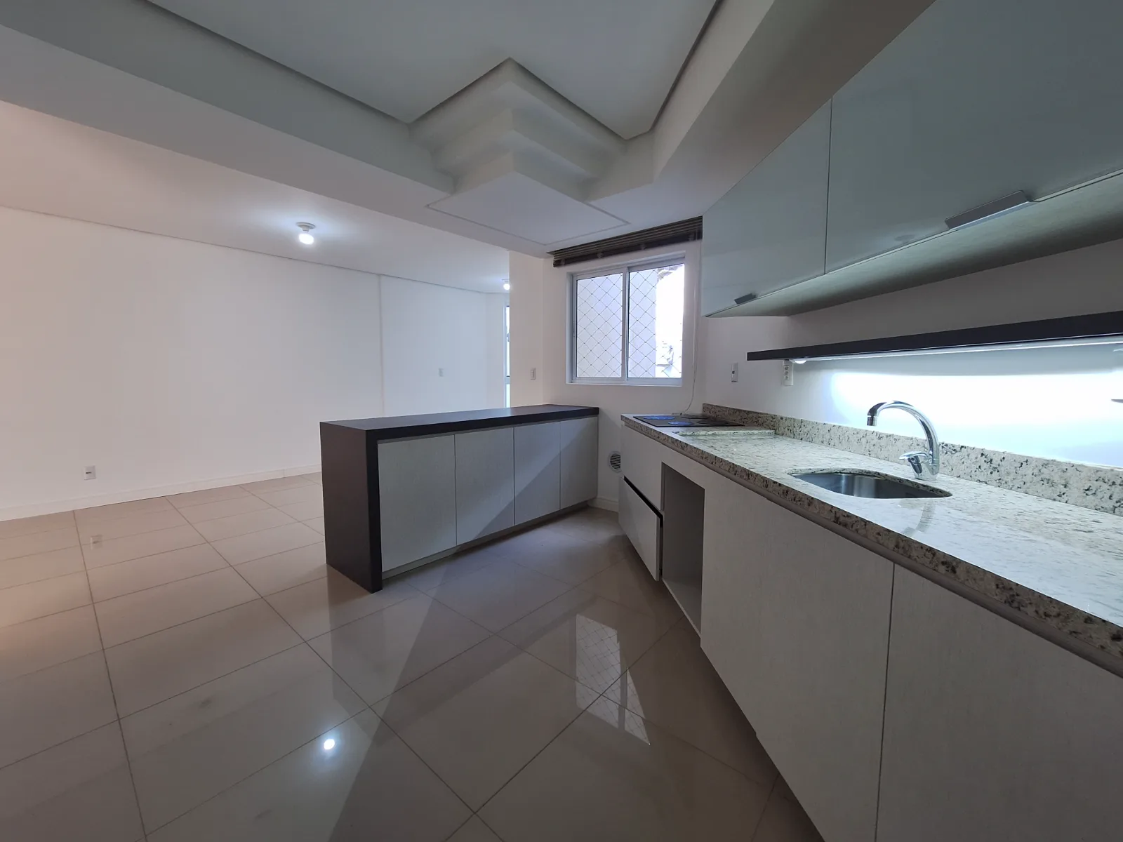 Apartamento 1 suíte para alugar no Presidente Médici | Mobg