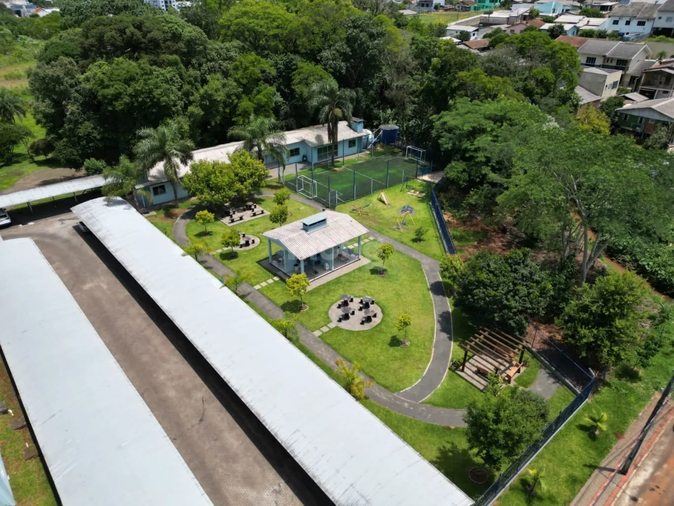 Apartamento 2 quartos para alugar no Passo dos Fortes | Mobg