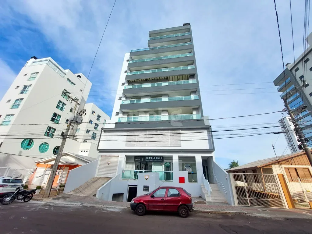 Apartamento 2 suítes para alugar no Jardim Itália em Chapecó