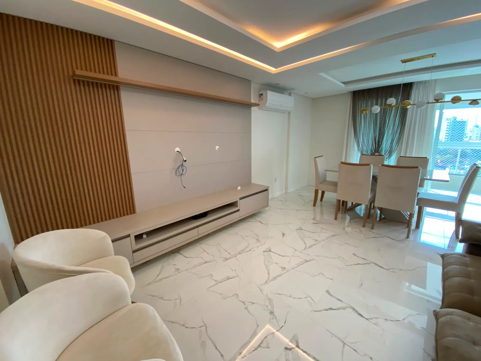 Apartamento 2 suítes para alugar no Jardim Itália em Chapecó