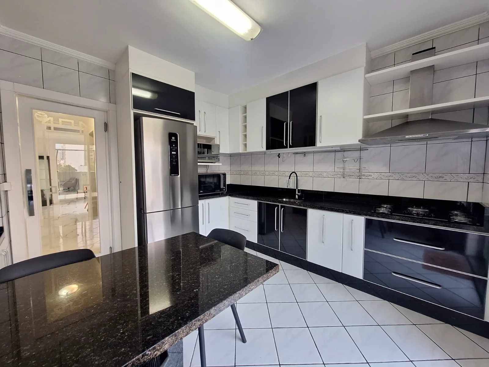 Apartamento 1 suíte para alugar no Centro em Chapecó | Mobg