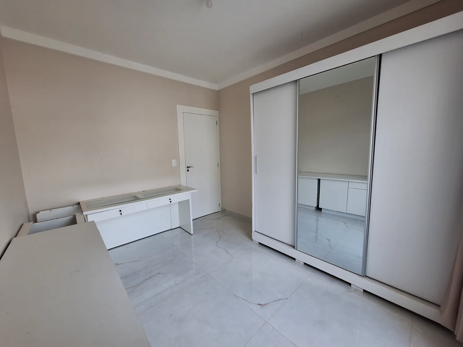 Casa 2 quartos para alugar no Desbravador em Chapecó | Mobg
