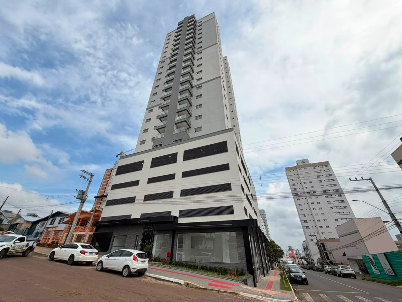 Apartamento 1 suíte para alugar no Presidente Médici | Mobg