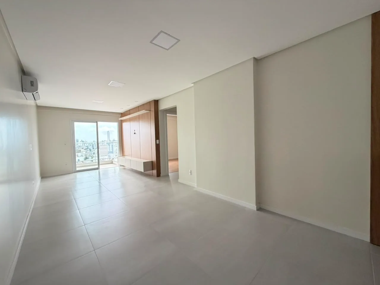 Apartamento 1 suíte para alugar no Presidente Médici | Mobg