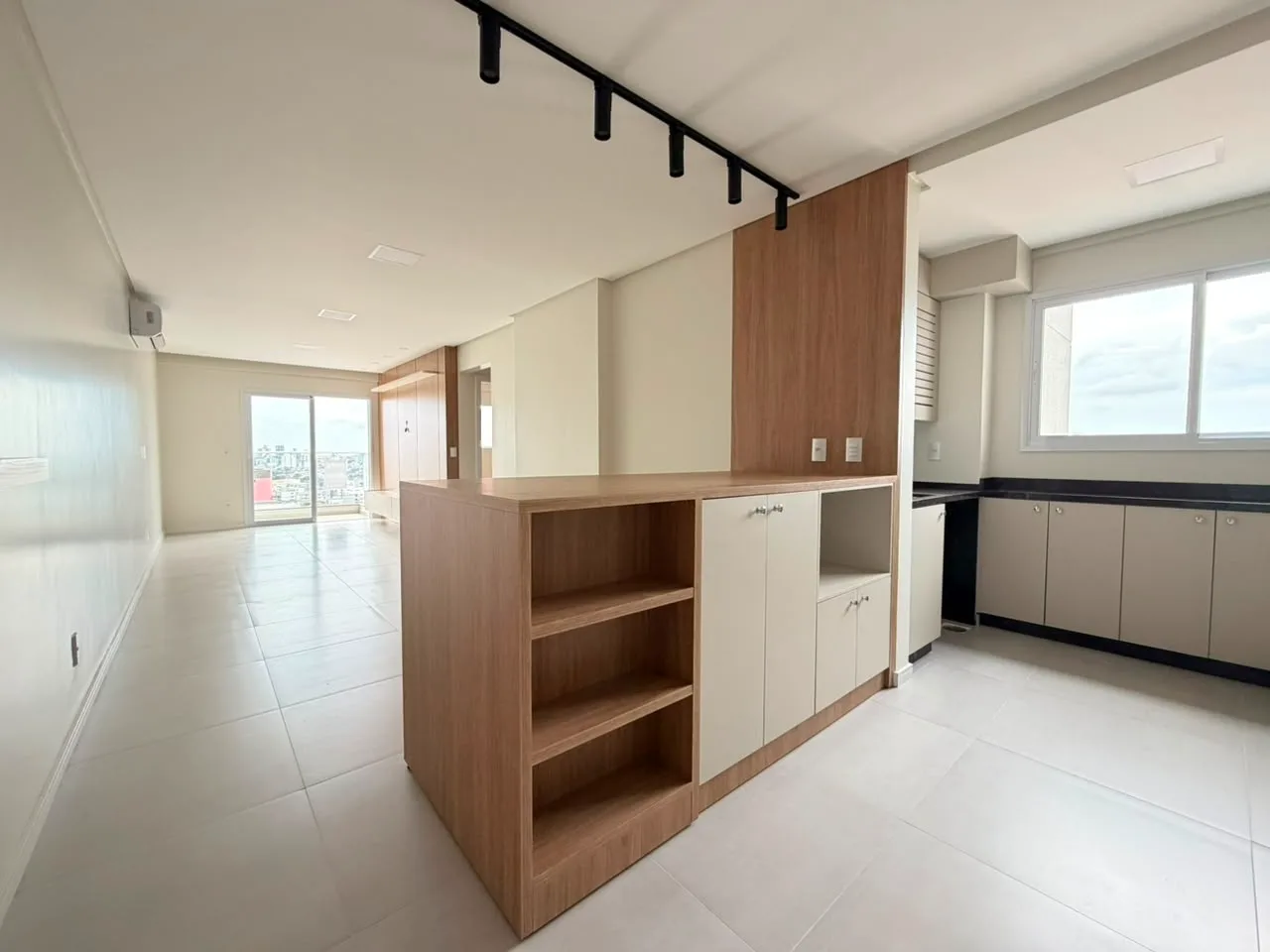 Apartamento 1 suíte para alugar no Presidente Médici | Mobg