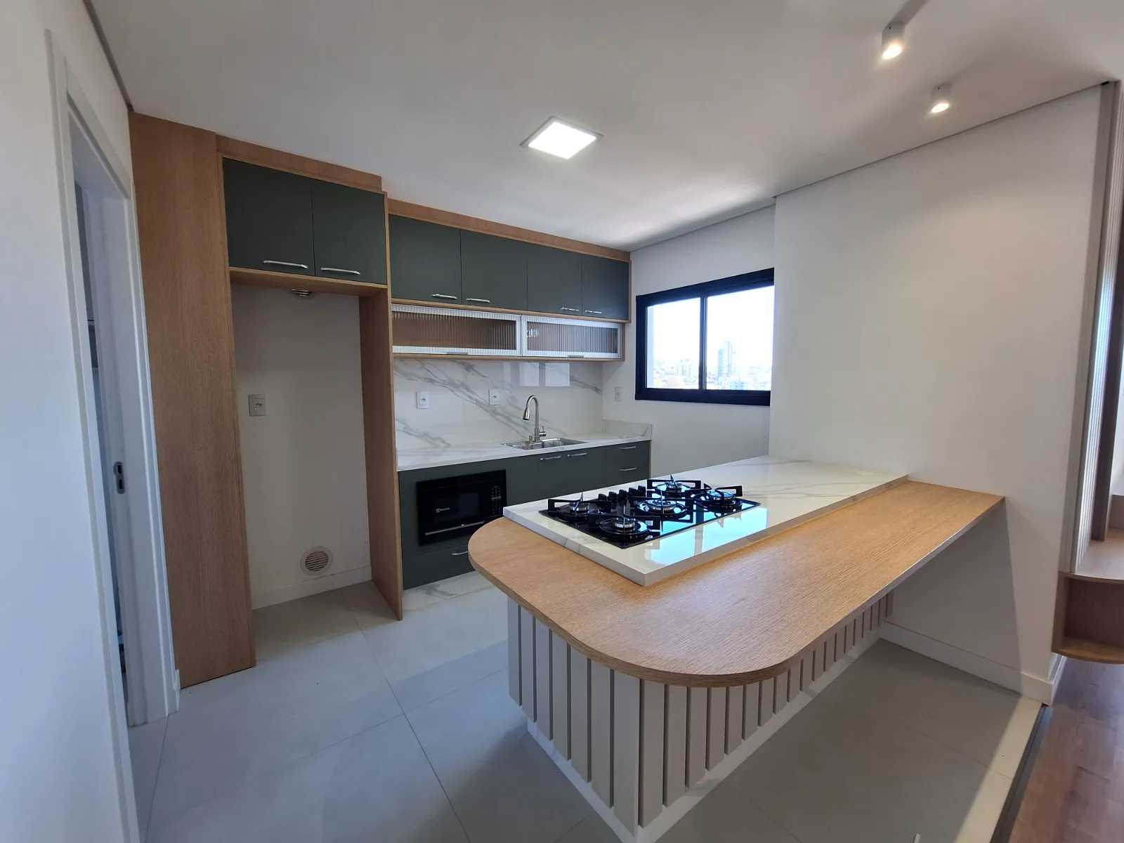 Apartamento 2 suítes para alugar no Centro em Chapecó | Mobg