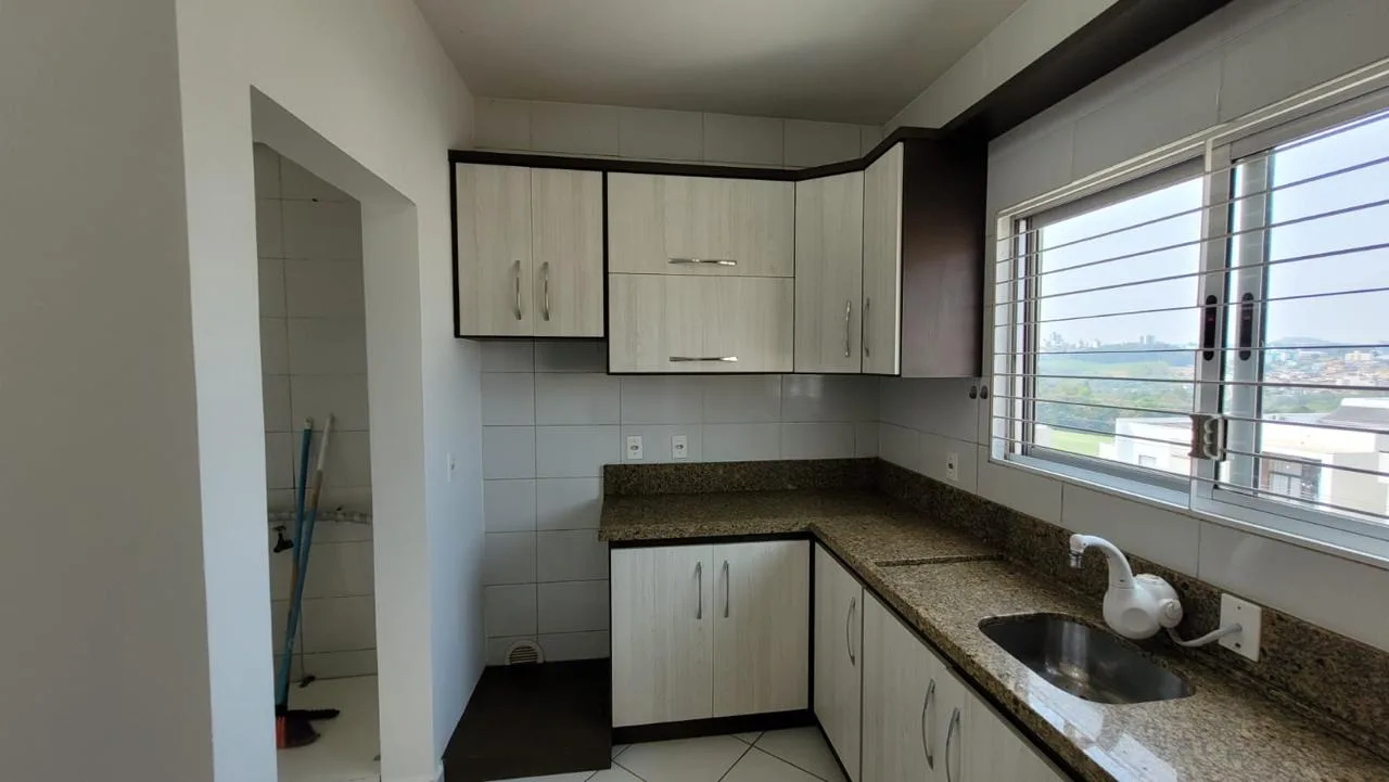 Apartamento 1 suíte para alugar no Passo dos Fortes | Mobg