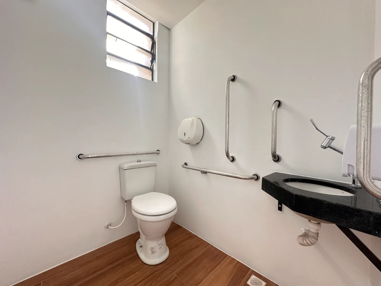 Comercial para alugar no Centro em Chapecó | Mobg