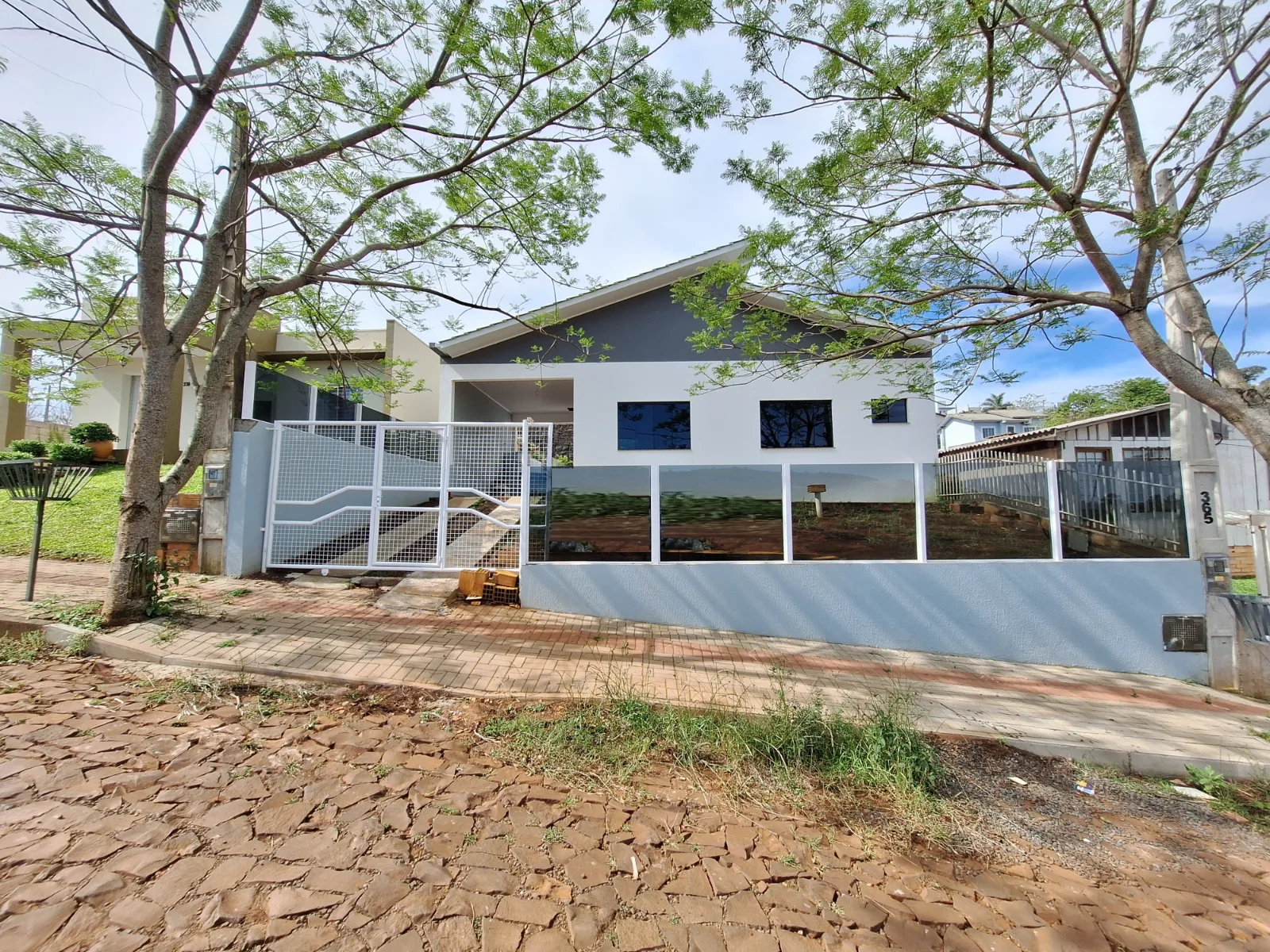 Casa 1 suíte para alugar no Trevo em Chapecó | Mobg