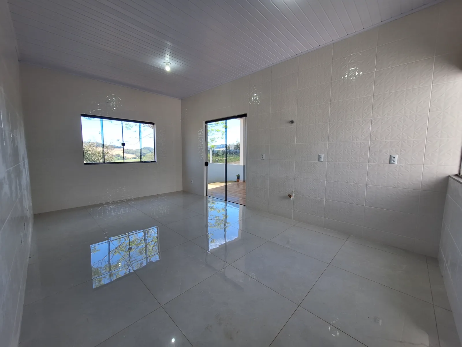 Casa 1 suíte para alugar no Trevo em Chapecó | Mobg