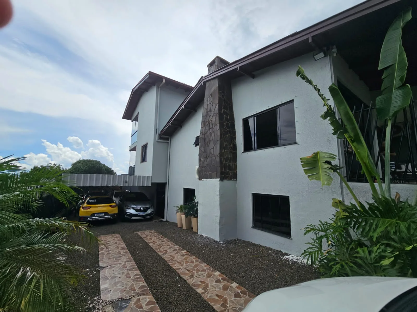 Casa 2 suítes para alugar no Engenho Braun em Chapecó | Mobg